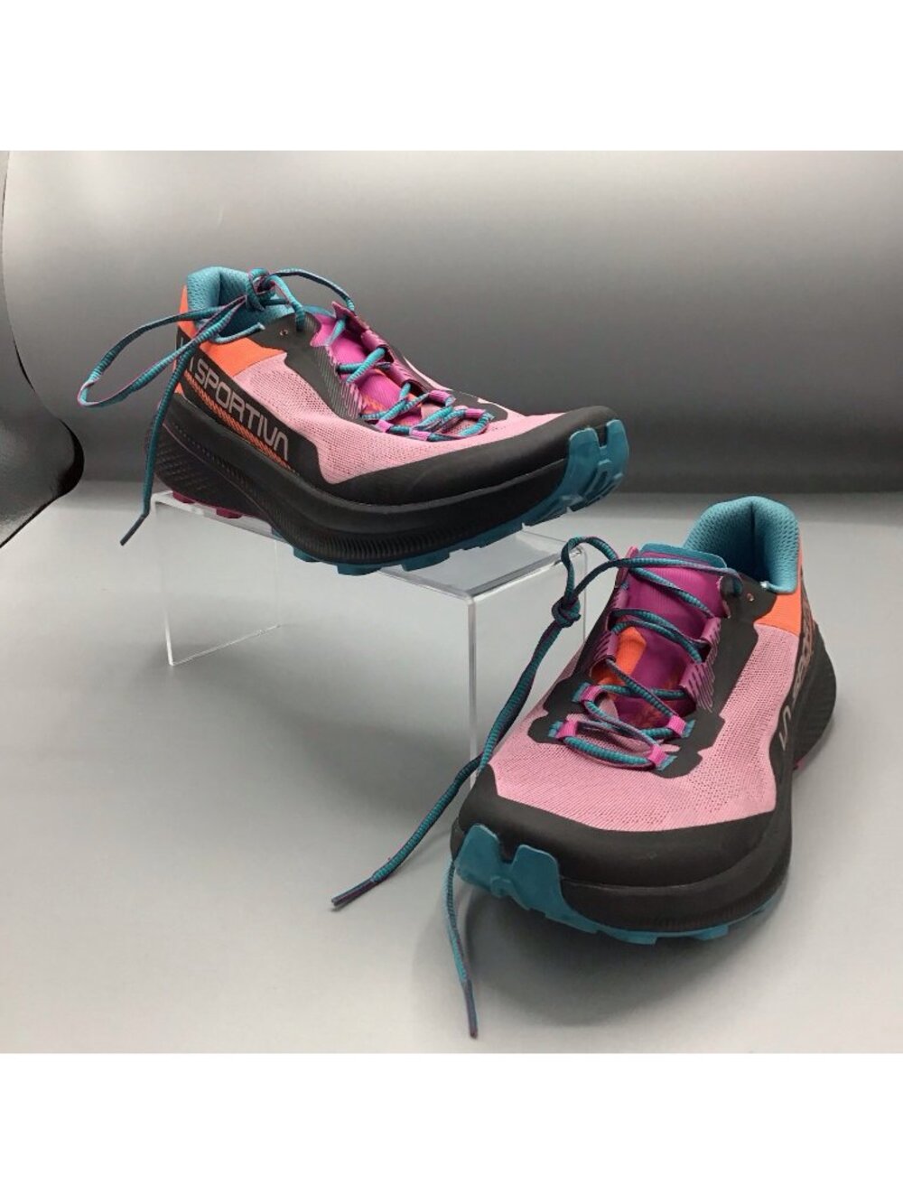 La Sportiva Prodigio Womens Trail Running Shoes US 8.5 EU 40 Pink Teal